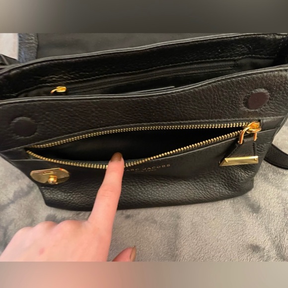 Marc Jacobs Magnetic Bag - Picture 8 of 14